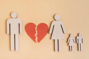 7 Adımda Boşanma Davasında Geçici Velayet Kararı